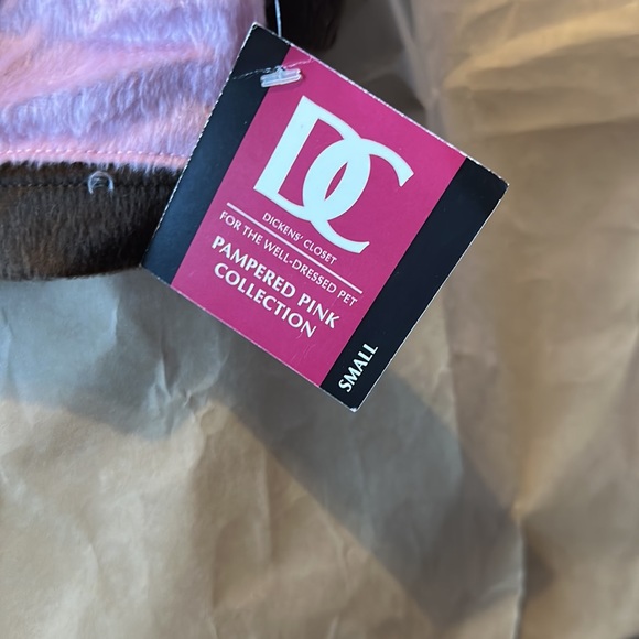 Dog clothes - Picture 3 of 5